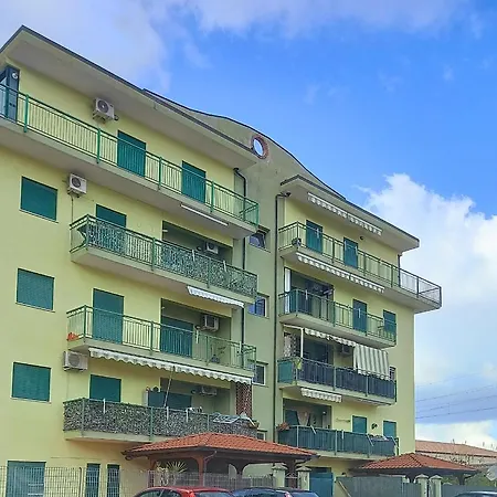 Attico Vista Mare Bivona (Calabria)