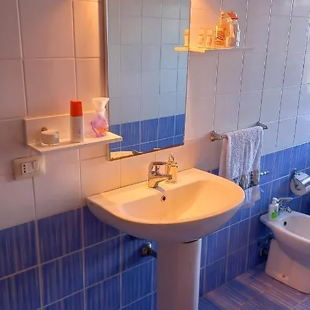 Attico Vista Mare Apartment